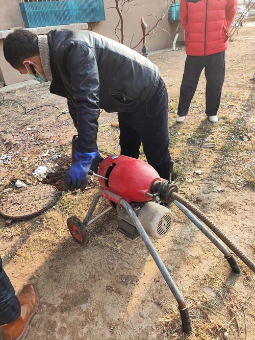 专业管道疏通维修，让堵塞烦恼一扫而空